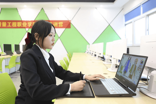 就在5月28日！演員盧杉空降新華直播間！超多福利等你來