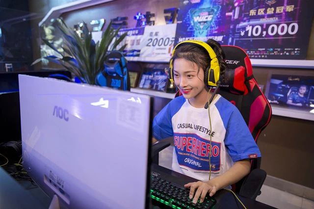 初高中女生成績不理想，學什么技術好？
